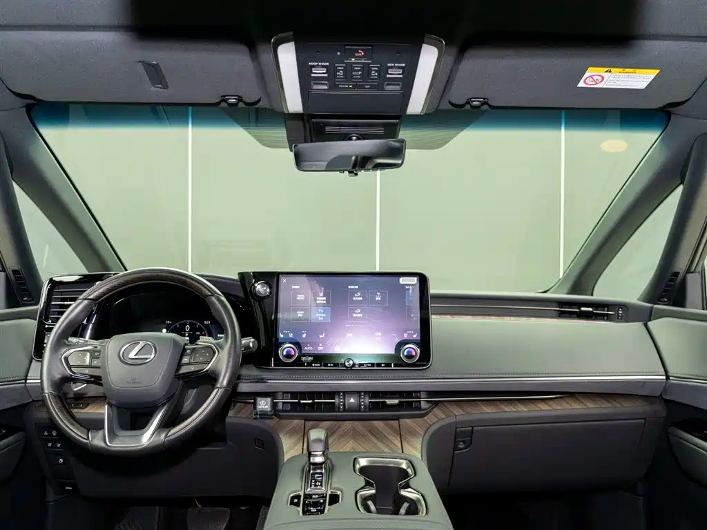 Lexus LM 2024 — фото 15