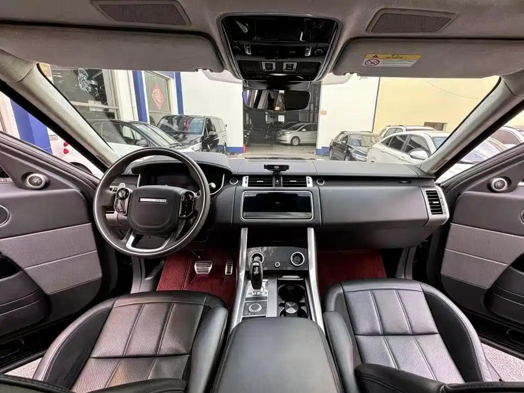 Land Rover Sport 2021 — фото 9