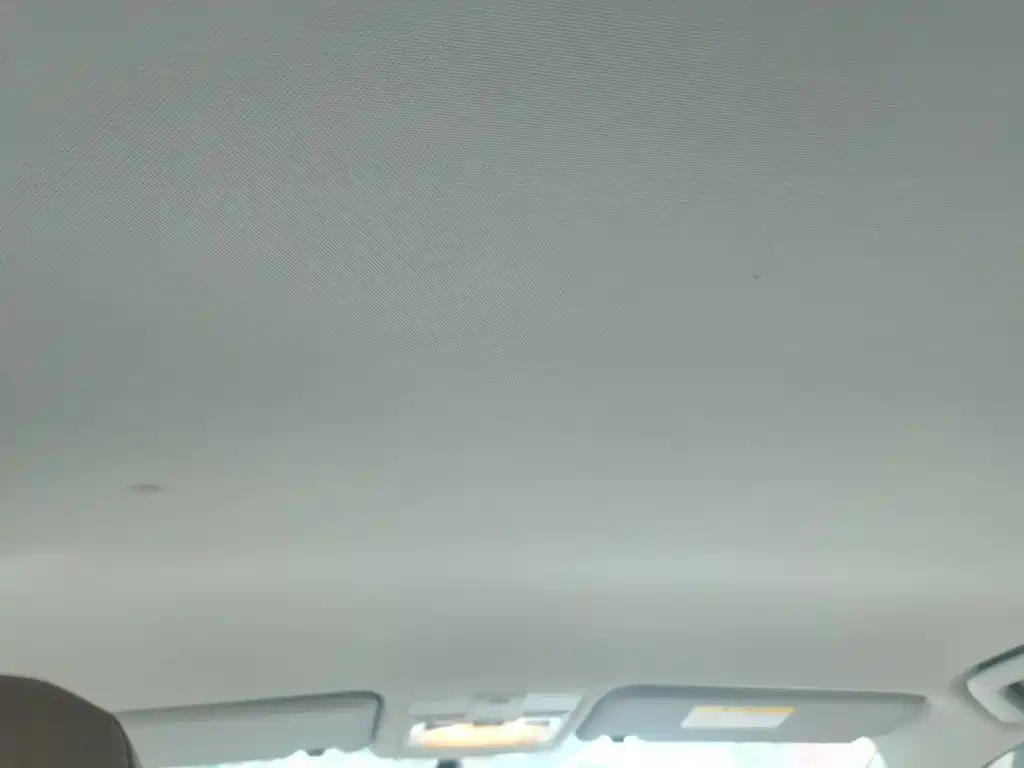 Toyota RAV4 2015 — фото 18