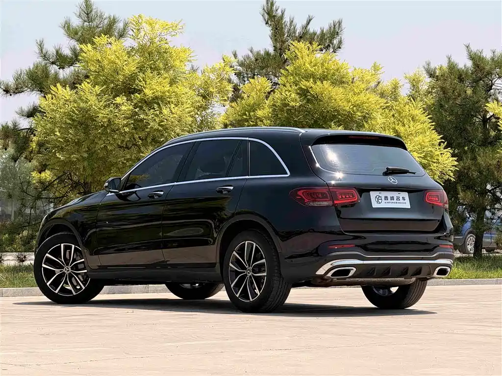 Mercedes-Benz GLC 2020 — фото 24