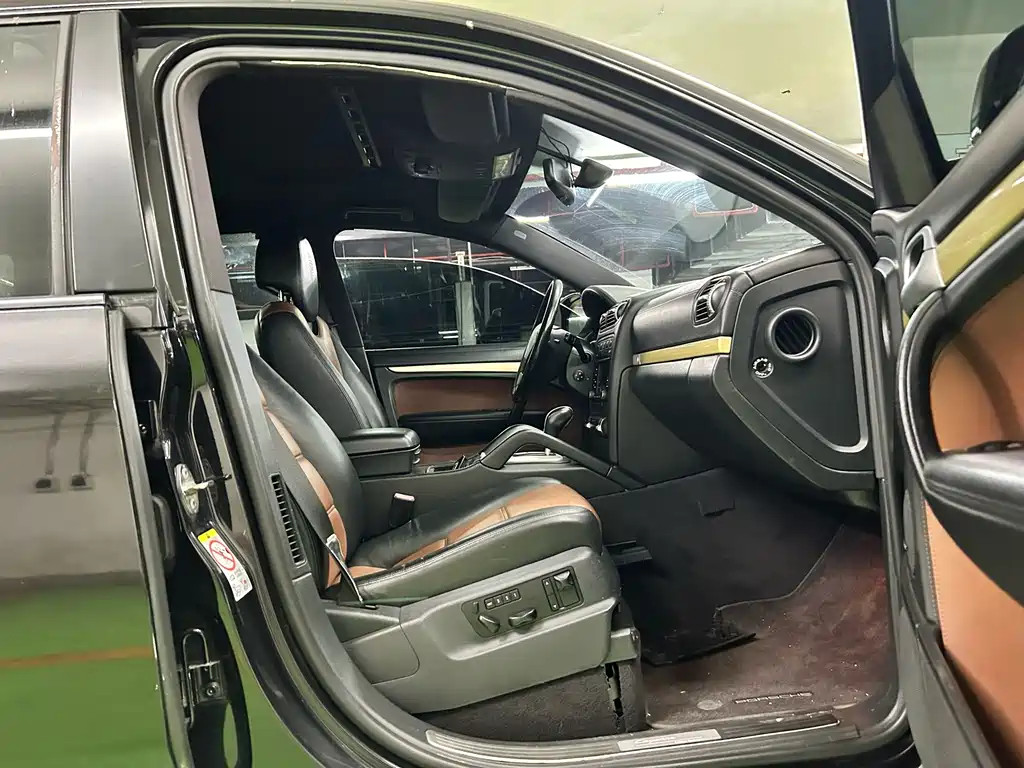 Porsche Cayenne 2009