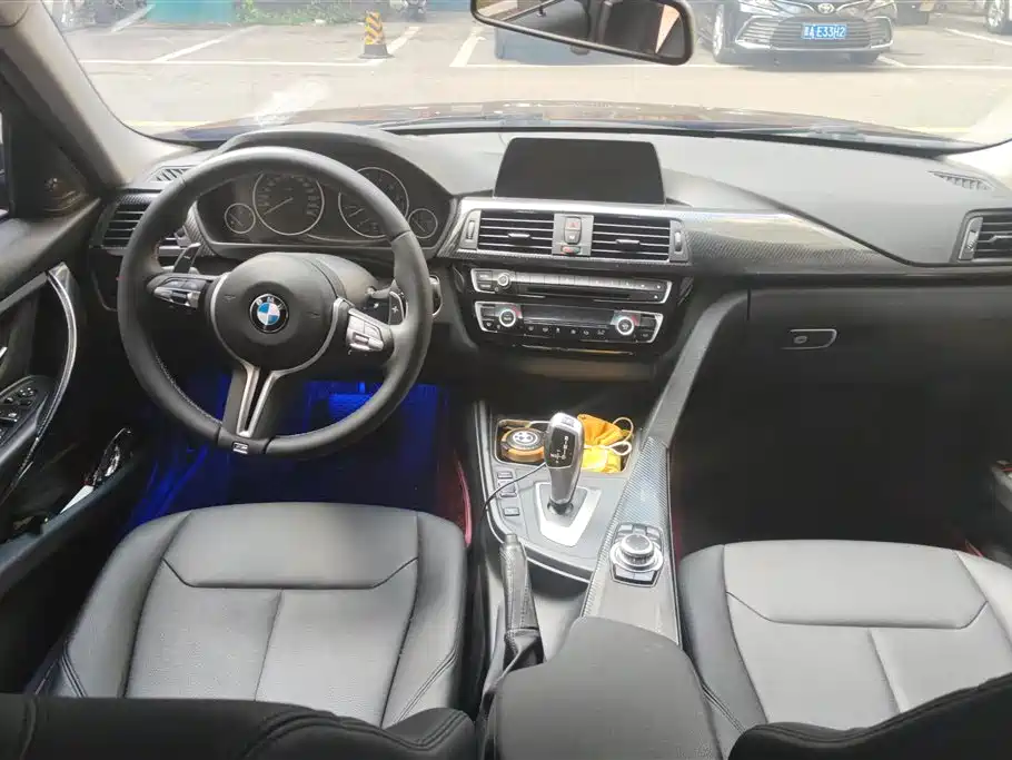 BMW 3 Series 2015 — фото 12