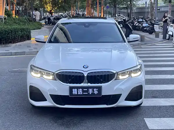 BMW 3 Series 2021