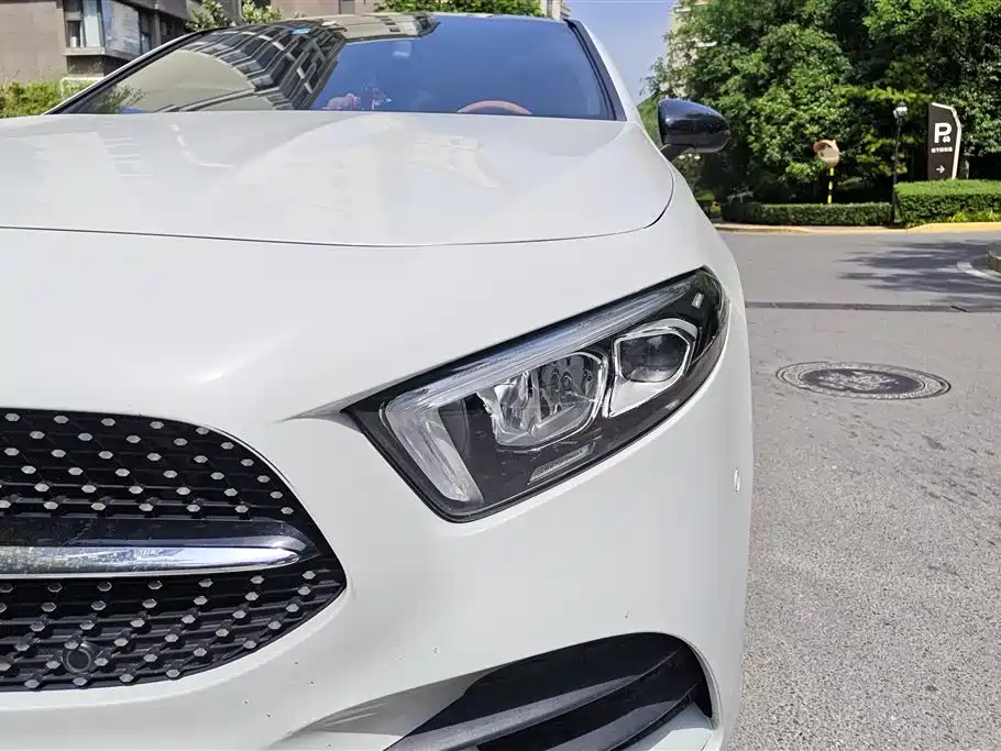 Mercedes-Benz A-Class 2019 — фото 5