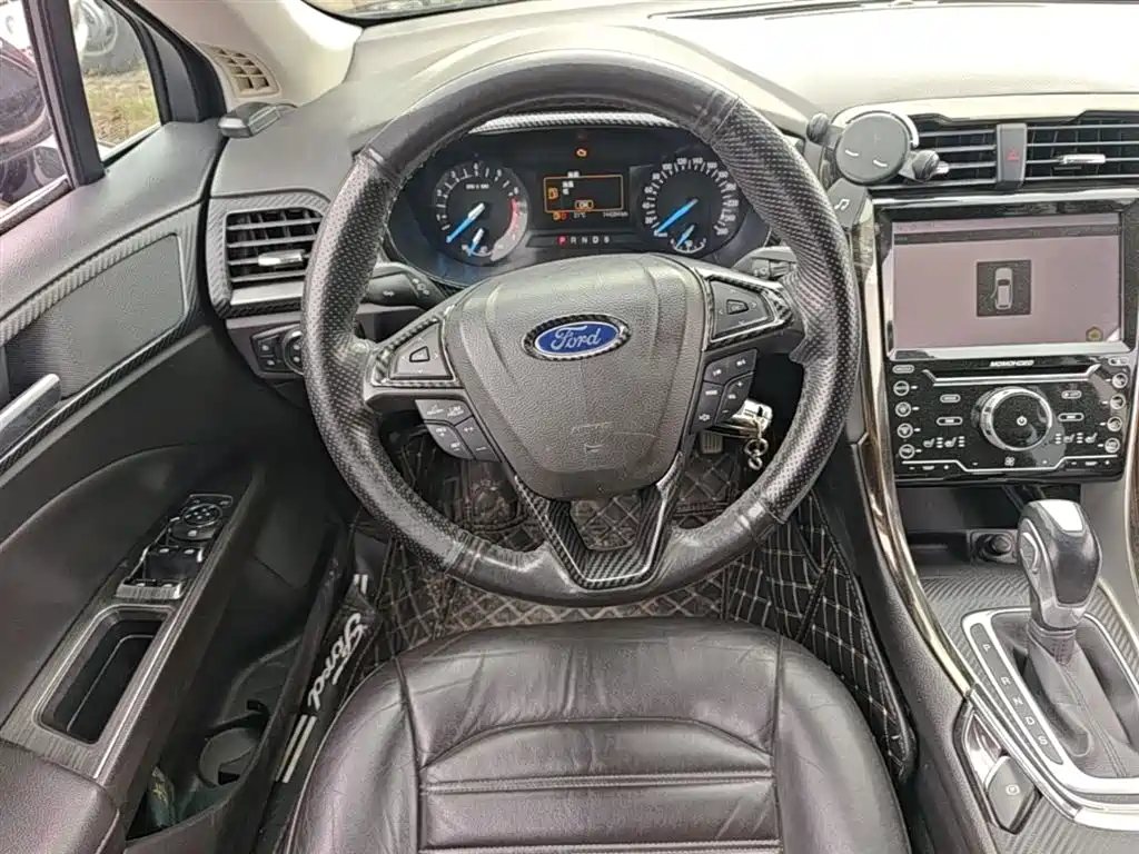 Ford Mondeo 2016 — фото 11