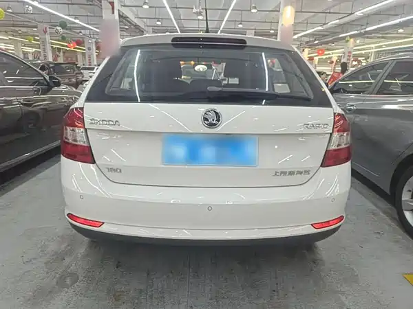 Skoda Rapid Spaceback 2017