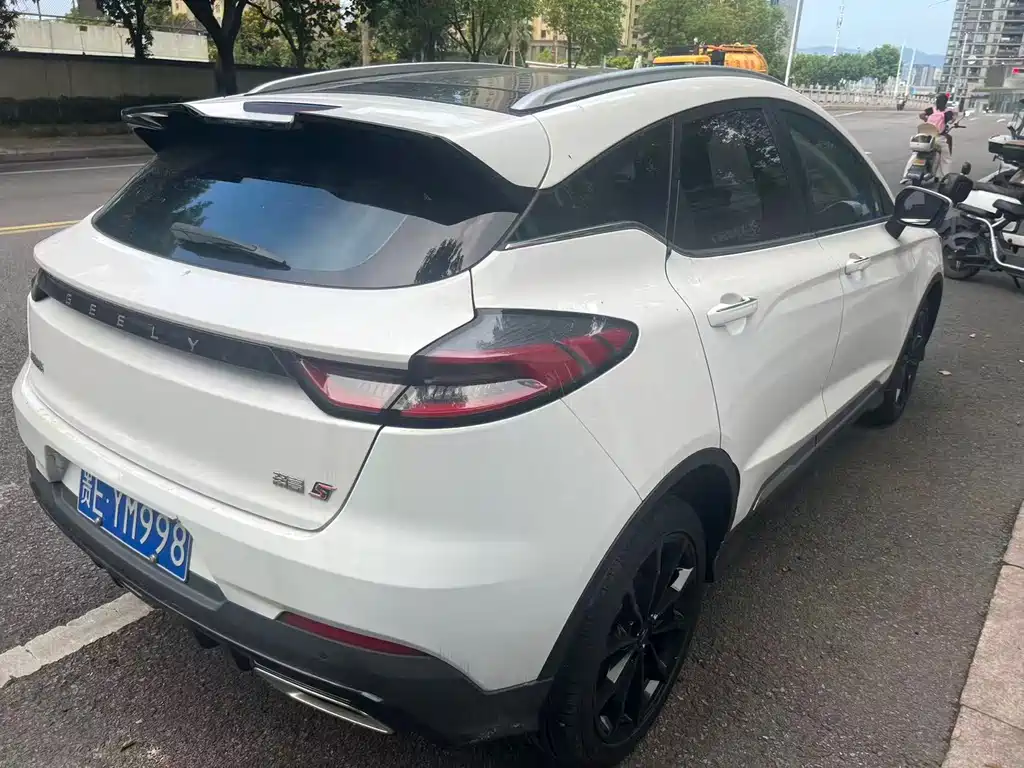 Geely Emgrand S 2022 — фото 12