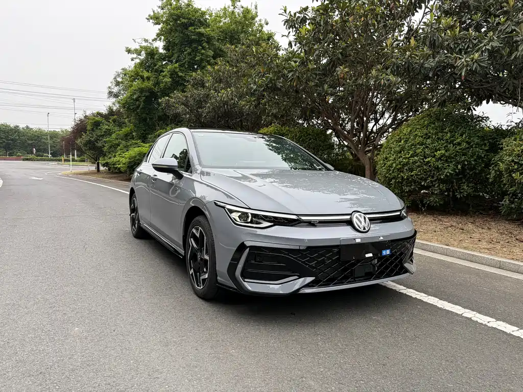 Volkswagen Golf 2026