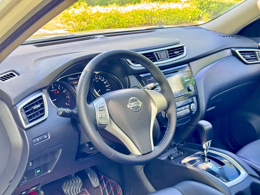 Nissan X-Trail 2014 — фото 11