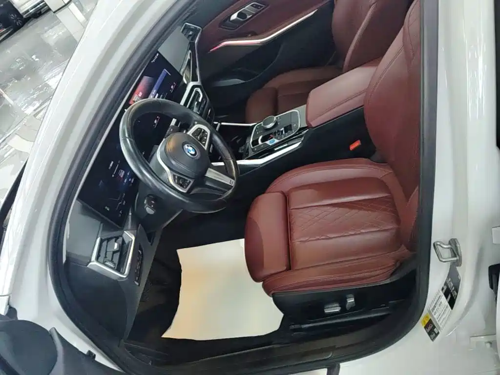 BMW i3 2023 — фото 15
