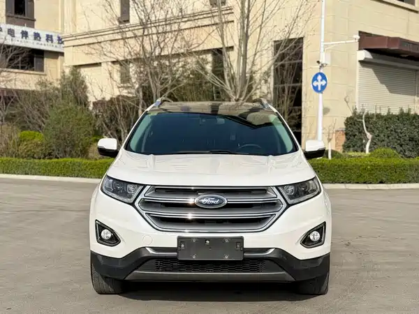 Ford Edge 2015