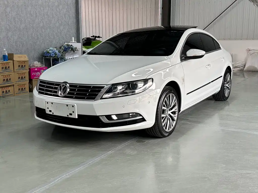 Volkswagen CC 2016 — фото 1