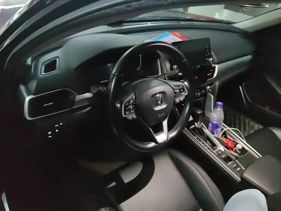 Honda Accord 2021 — фото 12