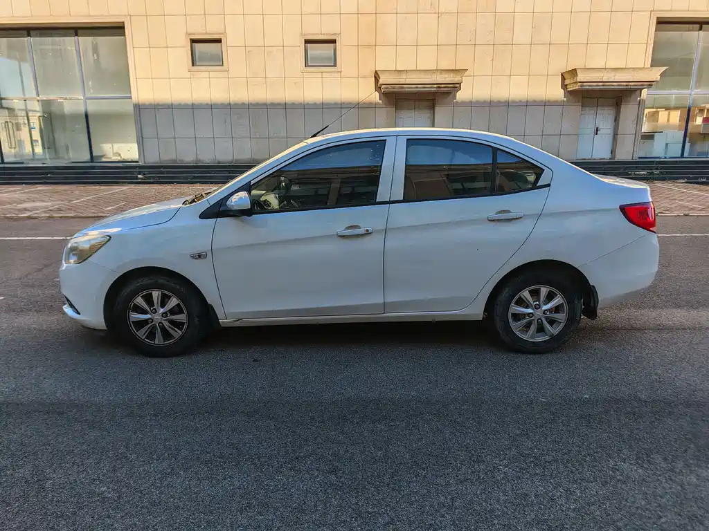 Chevrolet Sail 2015