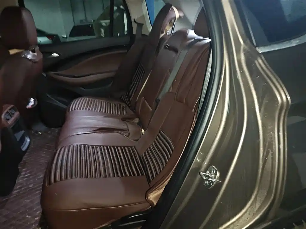 Buick Envision Plus 2019 — фото 15