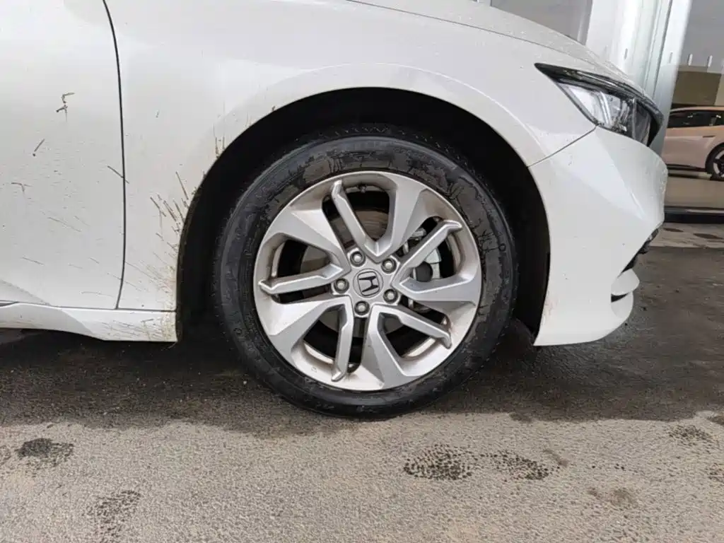 Honda Accord 2020 — фото 12