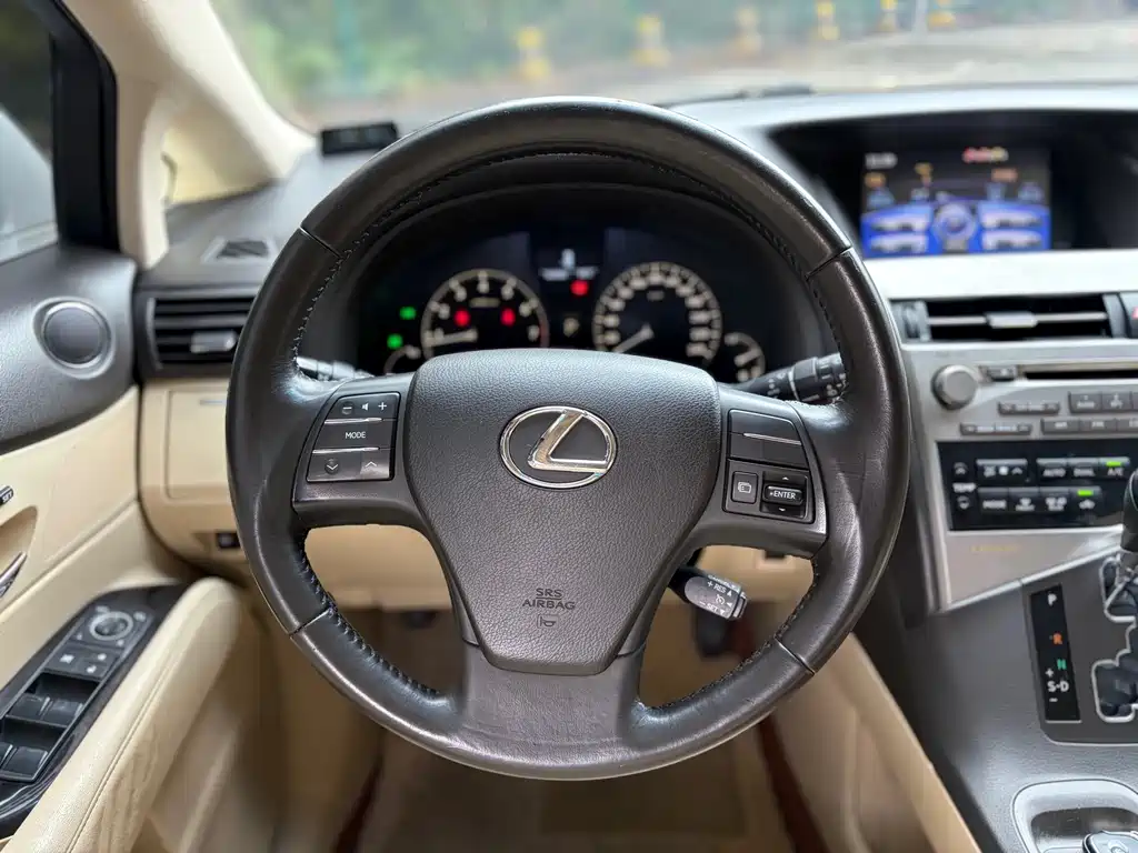 Lexus RX Classic 2012 — фото 9