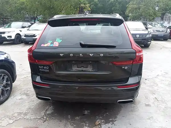 Volvo XC60 2019