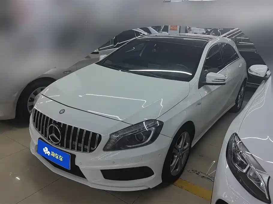 Mercedes-Benz A-Class 2015