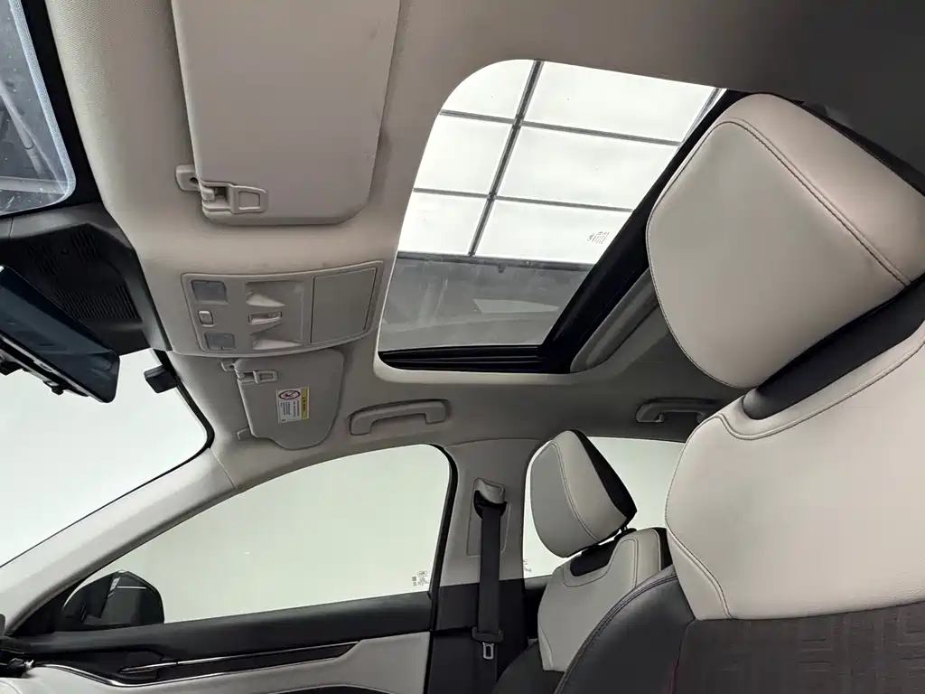 Ford Mondeo 2023 — фото 15