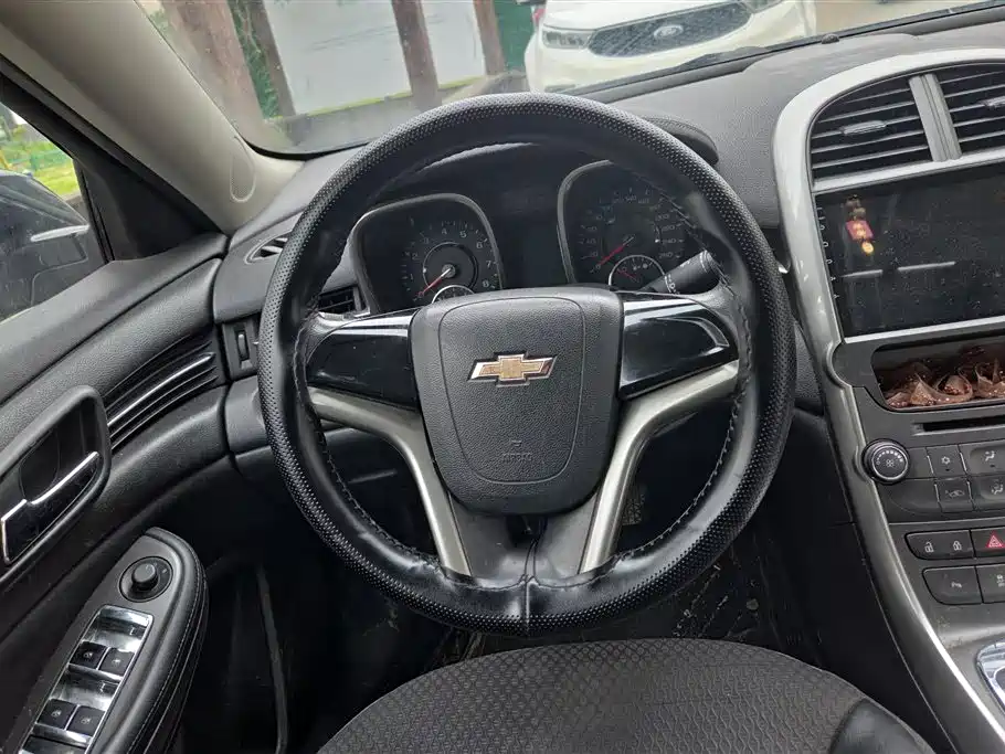 Chevrolet Malibu 2014 — фото 15