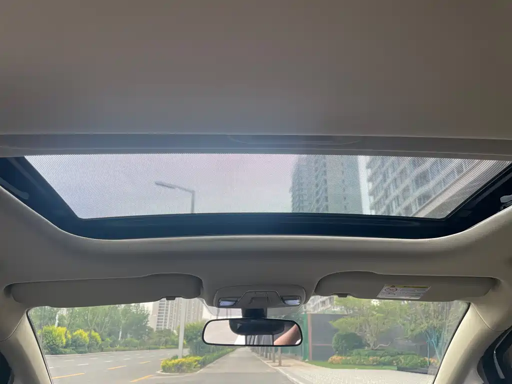 Geely Vision X3 2020 — фото 12