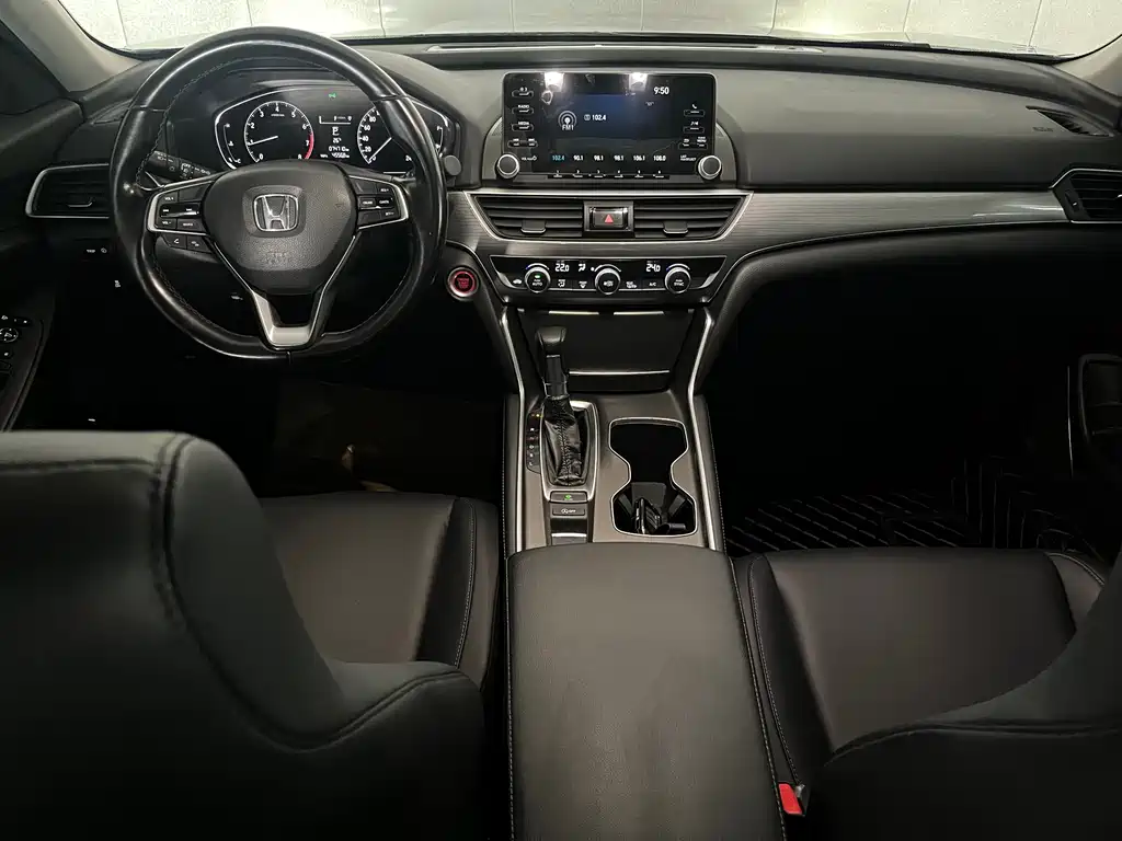 Honda Accord 2021 — фото 13