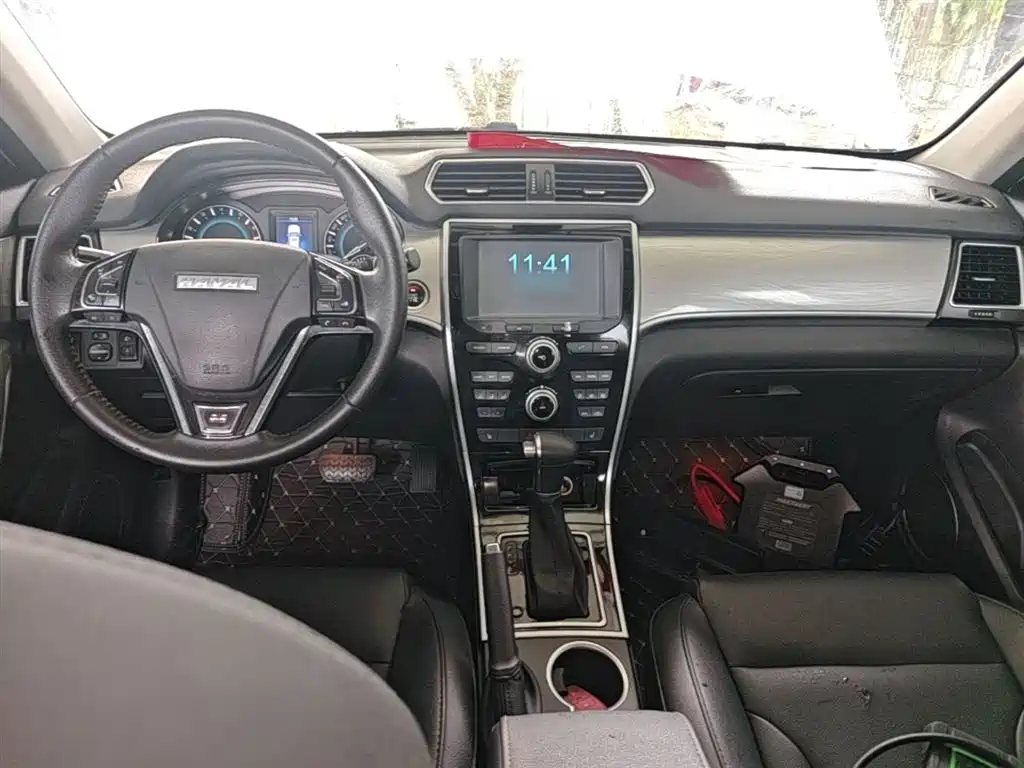 Haval H2 2016 — фото 10