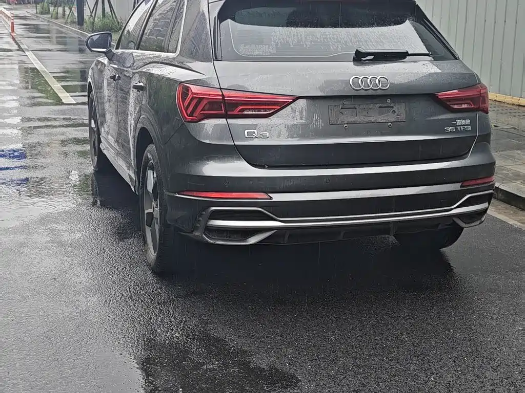 Audi Q3 2022 — фото 3