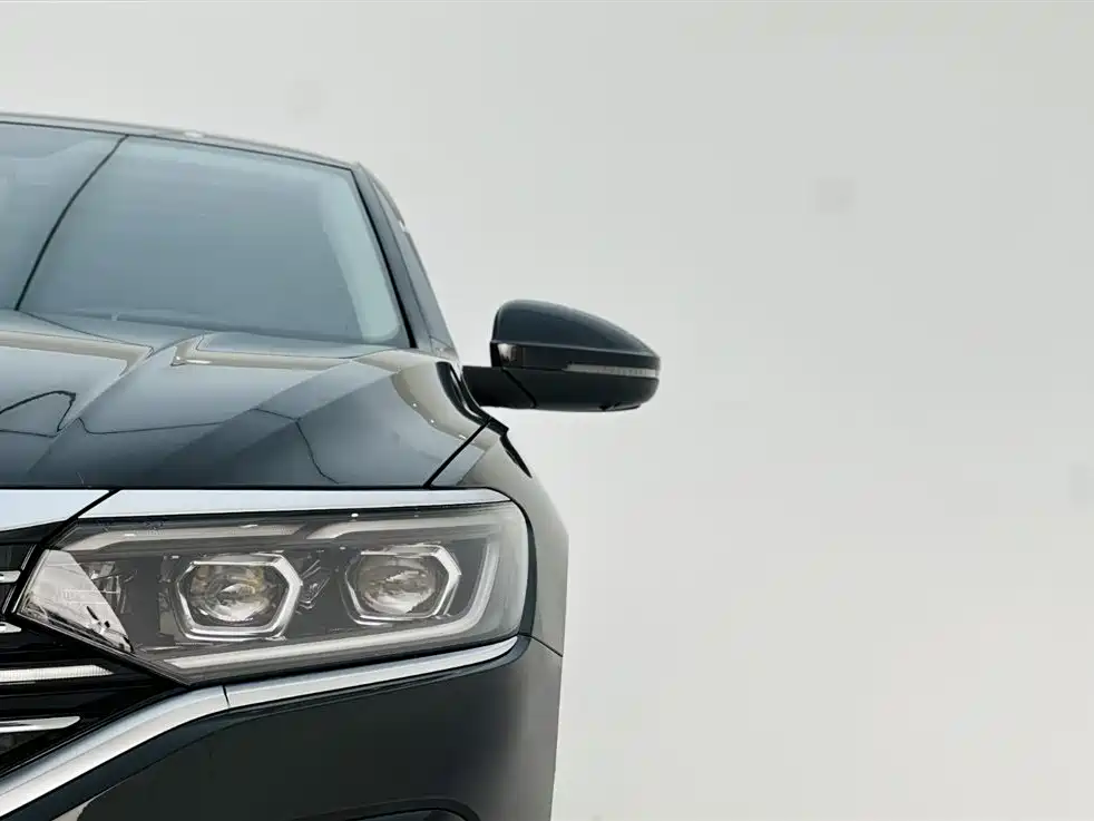 Volkswagen Passat 2023 — фото 10