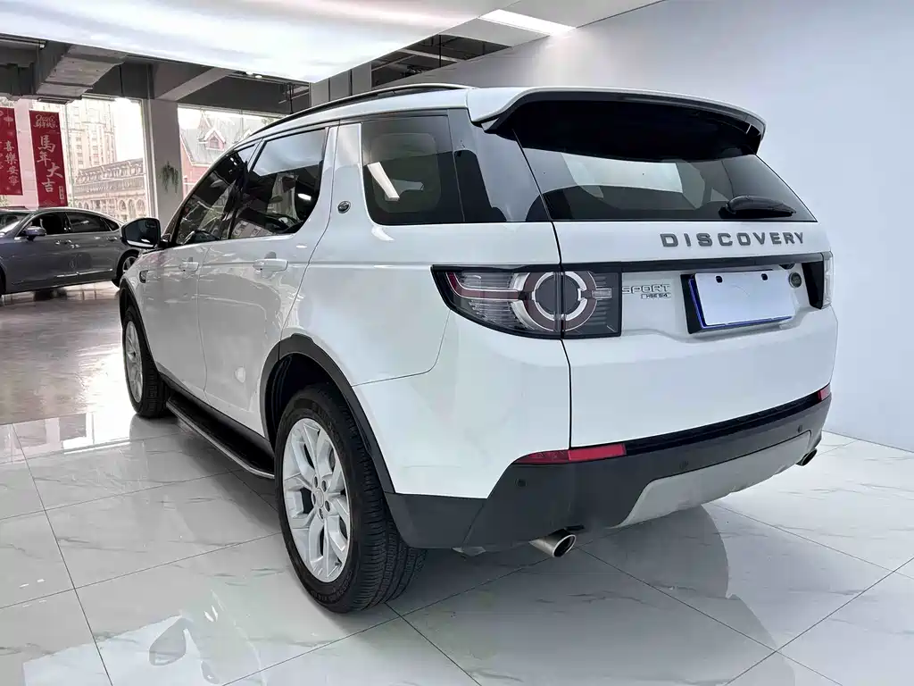 Land Rover Discovery Sport 2016 — фото 3