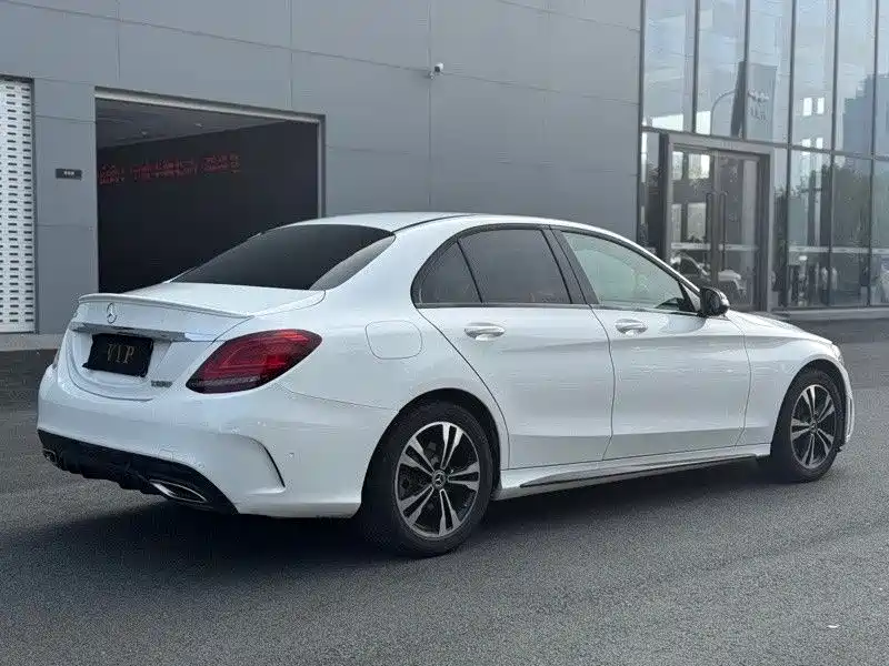 Mercedes-Benz C-Class 2019 — фото 12