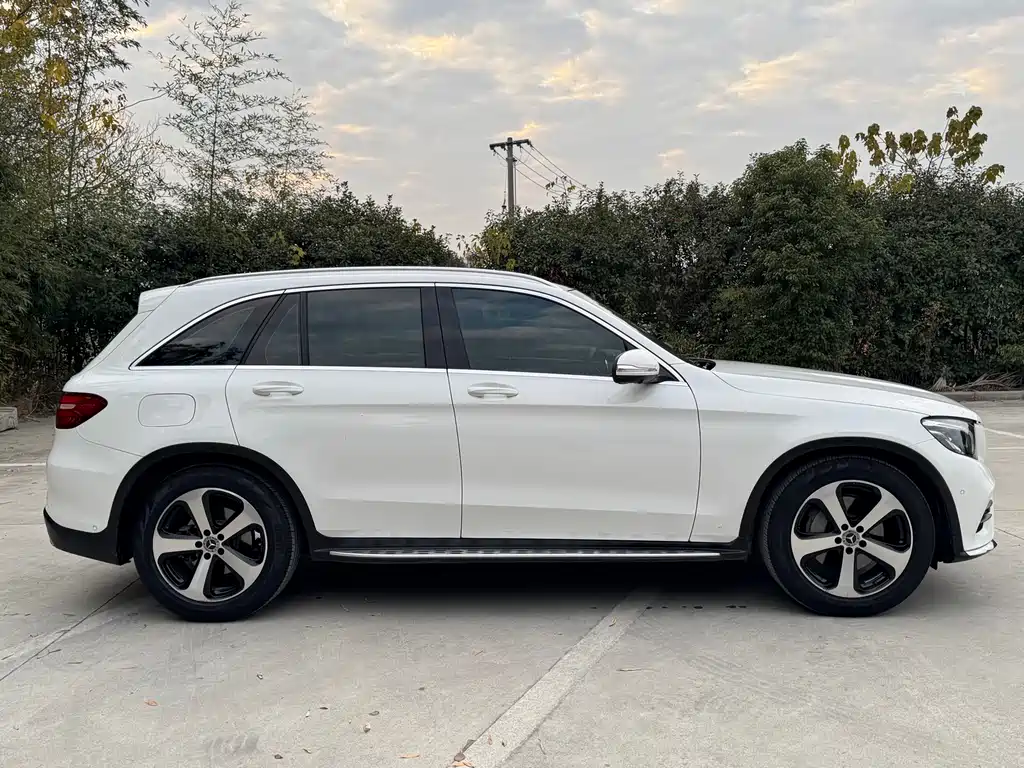 Mercedes-Benz GLC 2017