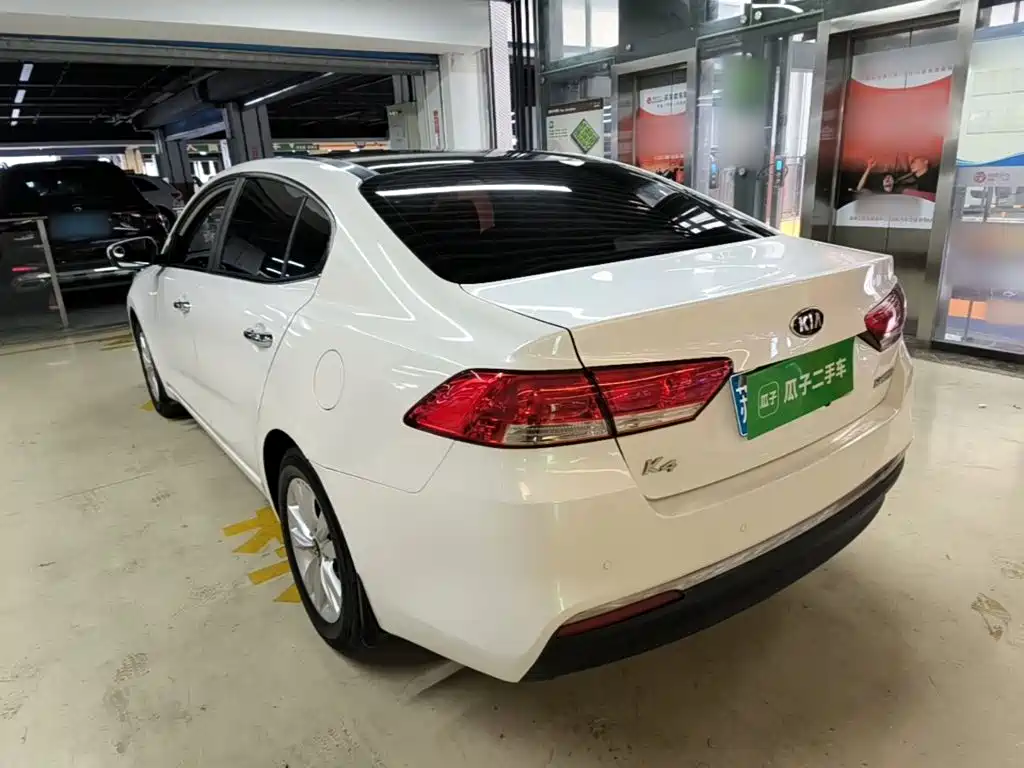 Kia K4 2015
