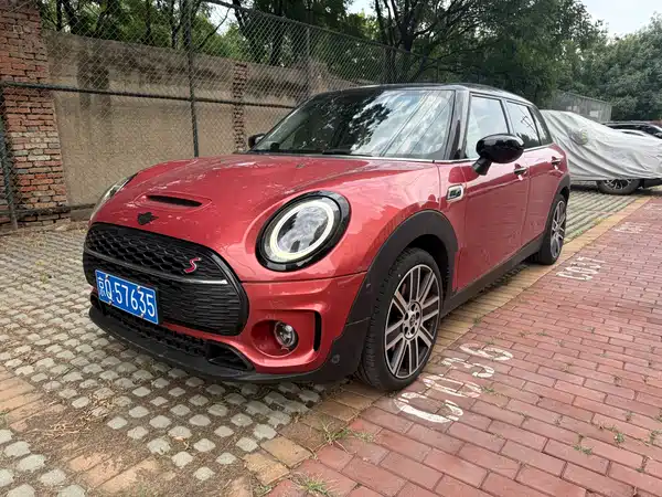 MINI Clubman 2022