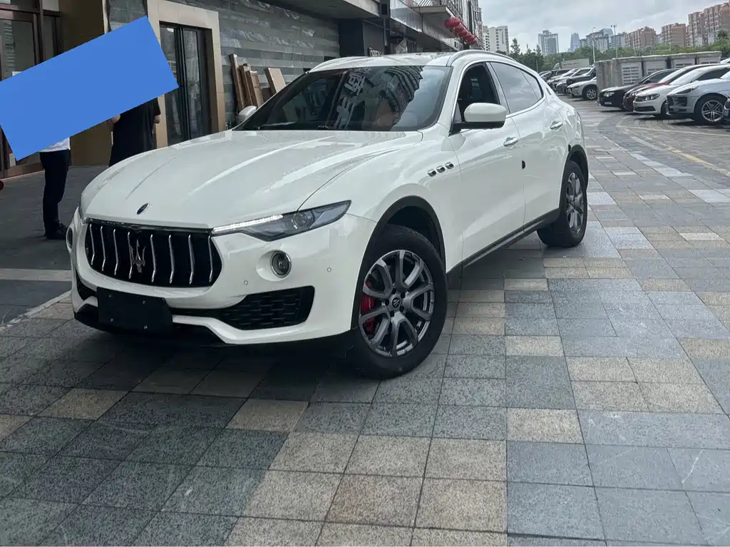 Maserati Levante 2021