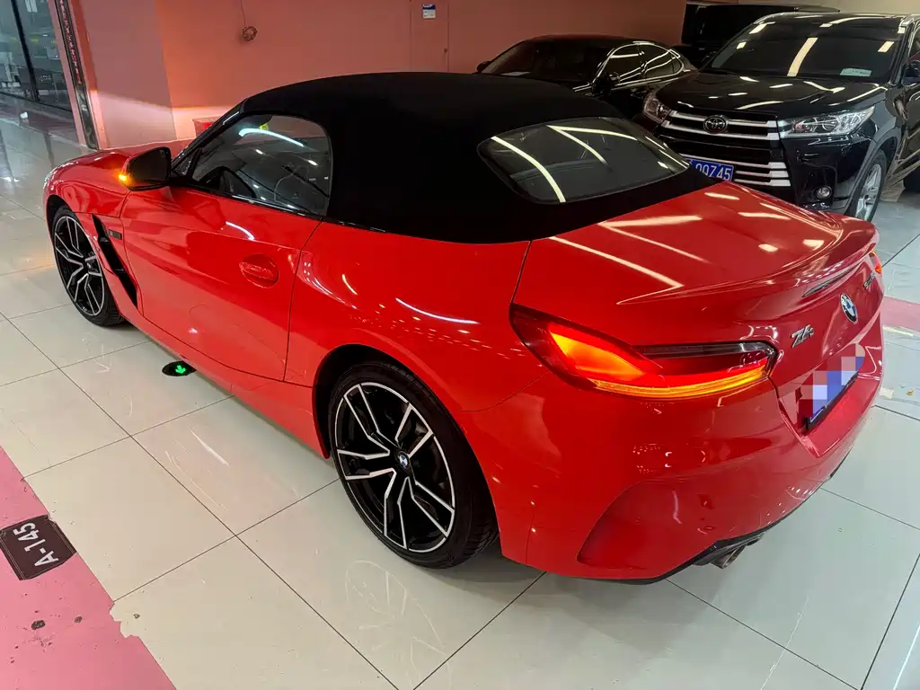BMW Z4 2021 — фото 10