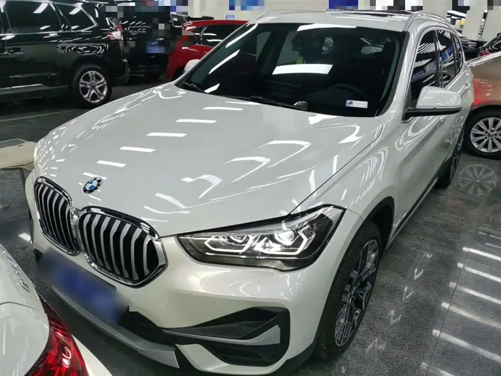 BMW X1 2020 — фото 3