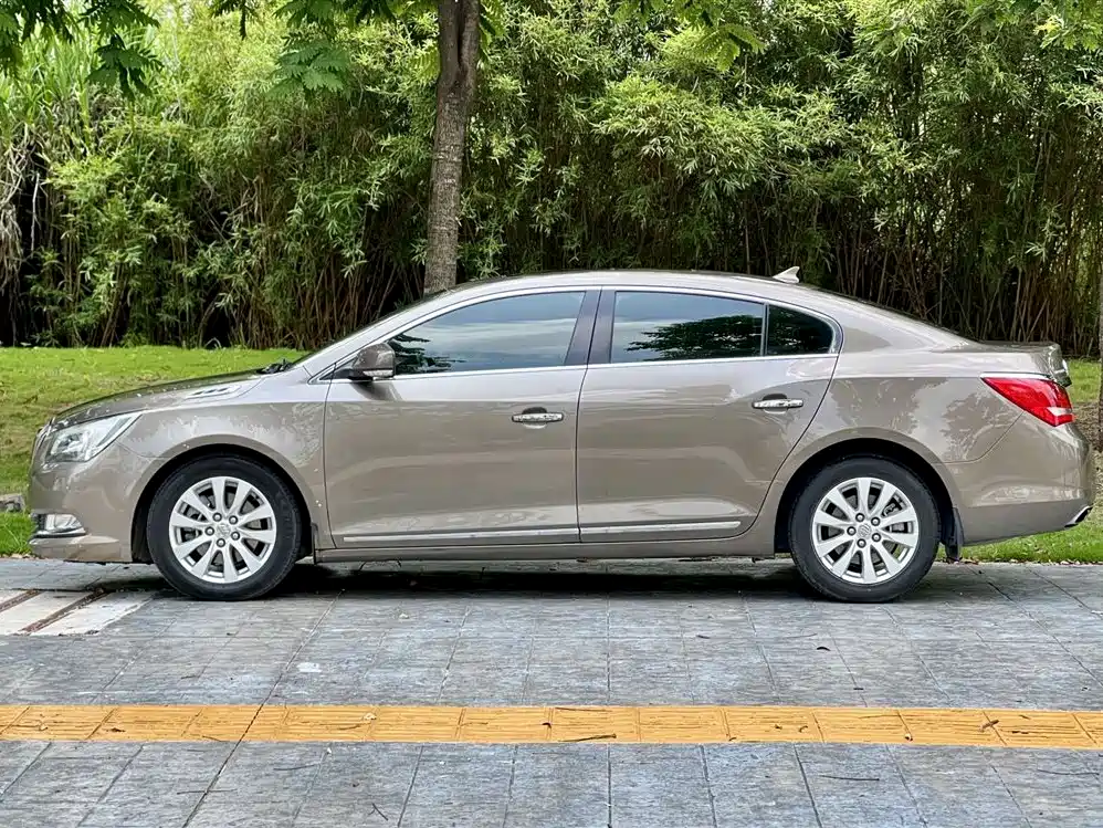 Buick LaCrosse 2015 — фото 3