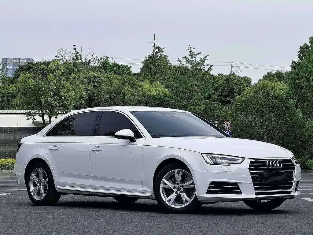 Audi A4L 2017