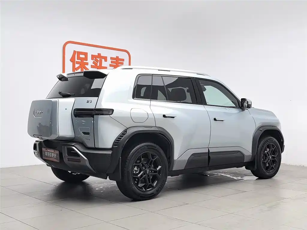 Fang Cheng Bao Titanium 3 2025