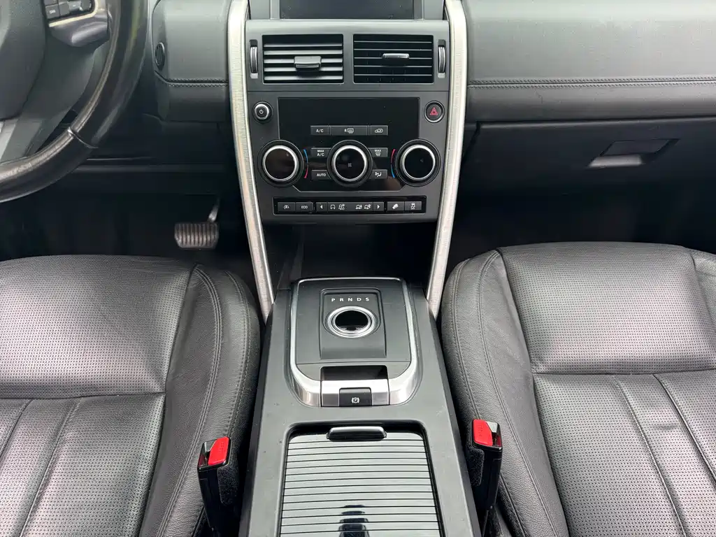 Land Rover Discovery Sport 2016