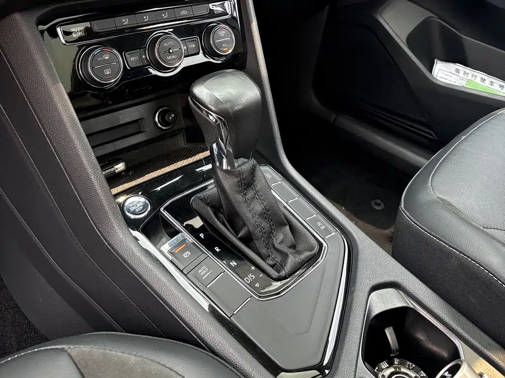Volkswagen Tiguan L 2019 — фото 13