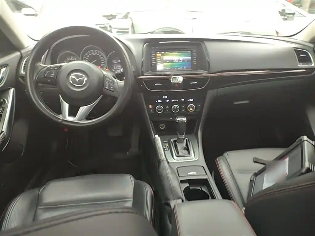 Mazda Atenza 2015 — фото 10