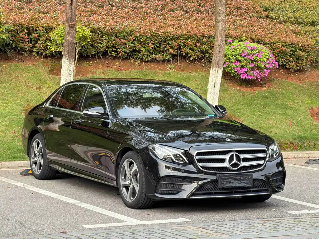 Mercedes-Benz E-Class 2018 — фото 3