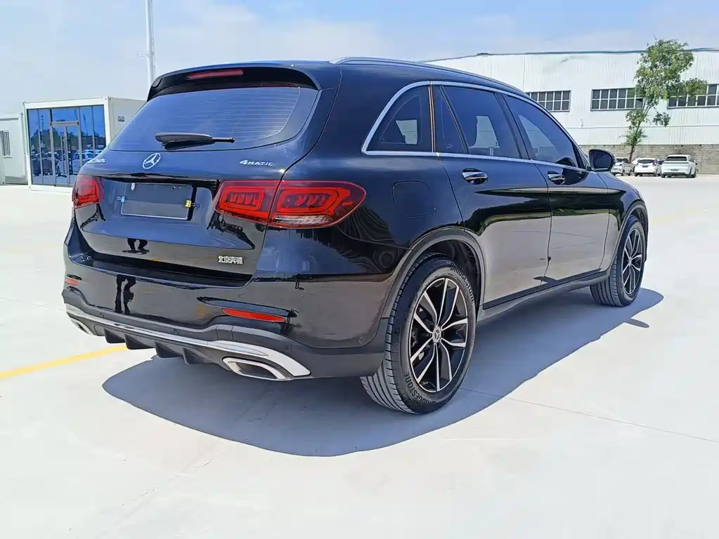 Mercedes-Benz GLC 2022 — фото 12
