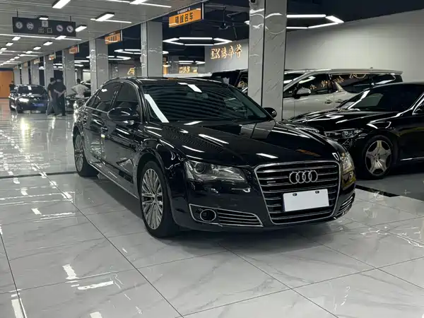 Audi A8 2013