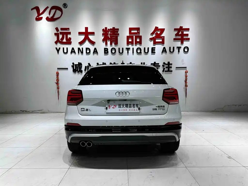 Audi Q2L 2020 — фото 15