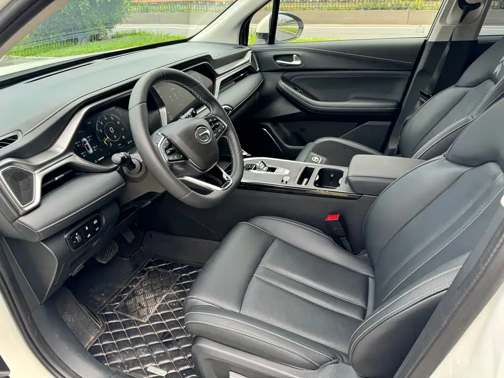 GAC Trumpchi GS4 2023 — фото 11