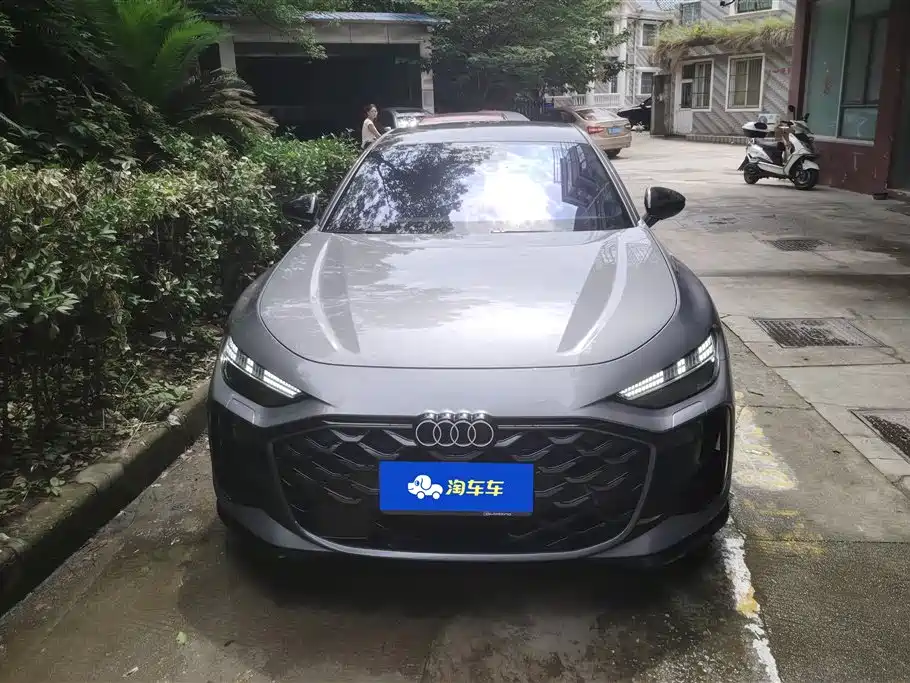 Audi A5L Sportback 2025